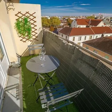Le Panorama A Deux Pas Du Centre Ville Dijon Exterior photo